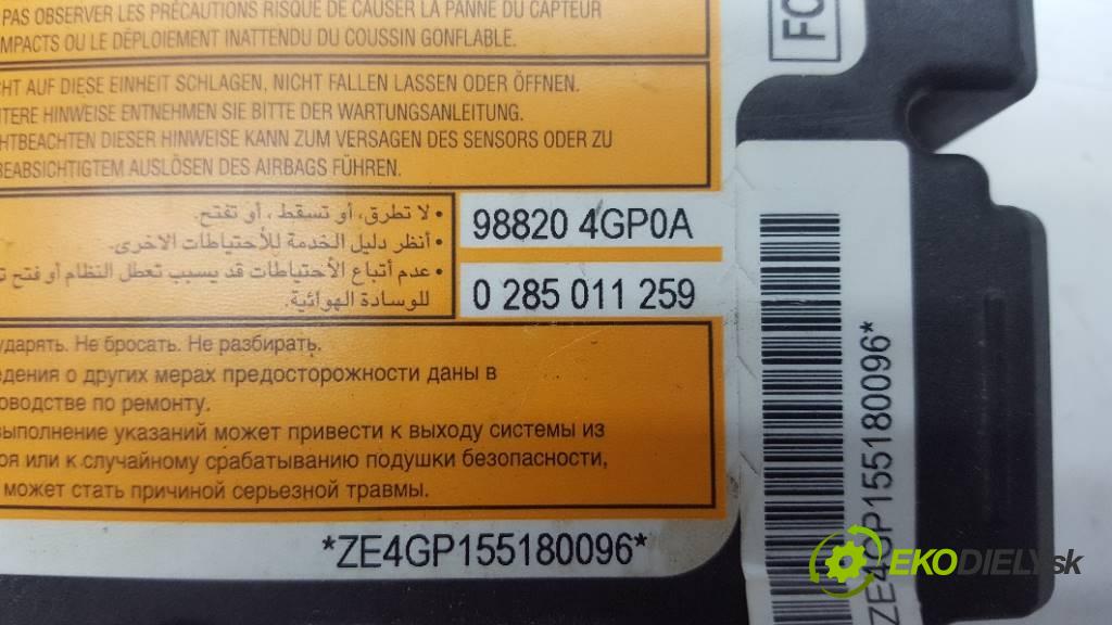 INFINITI Q50   2015 170 kW      2143 senzor airbag USZKODZONY 0285011259 (Snímače)