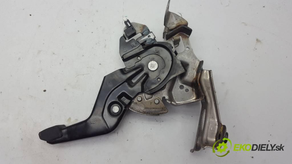 INFINITI Q50   2015 170 kW     2143 Potenciometer plynového pedálu DŻWIGINA RECZNEGO  (Pedále)