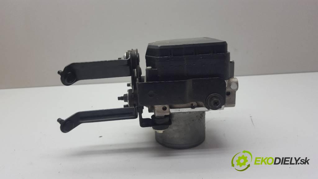 INFINITI Q50   2015 170 kW       2143 Pumpa ABS  (Pumpy ABS)