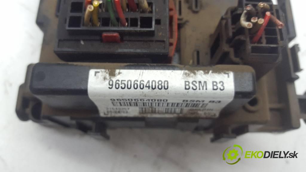 CITROEN XSARA         skříňka poistková 9650664080 (Pojistkové skříňky)