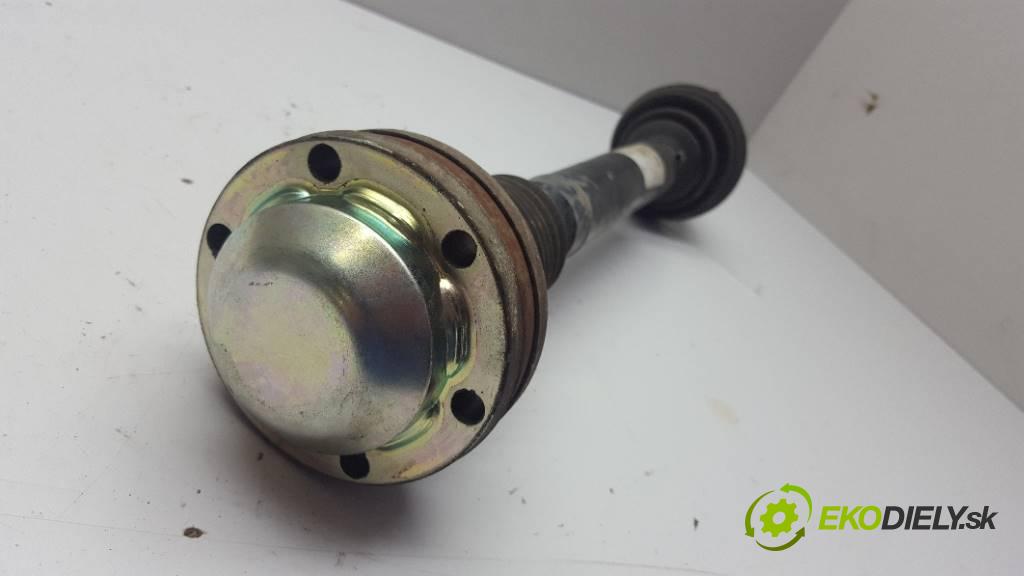 SKODA SUPERB   2009 260 kW      3597 Poloos pravá  (Poloosy)