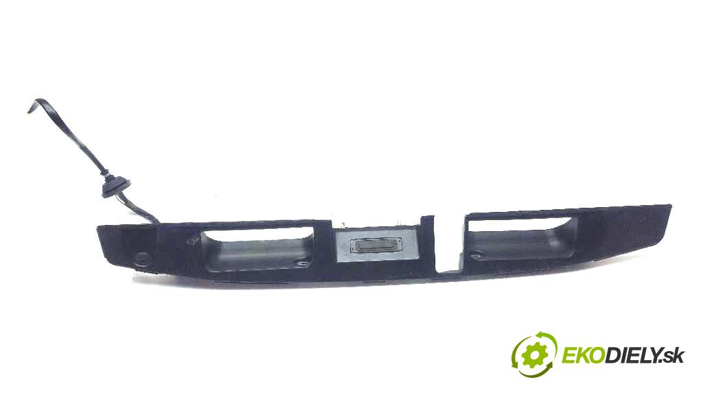 SUBARU OUTBACK V 2016 175 kW V 2498 lišta dveří zadní část  (Lišty)