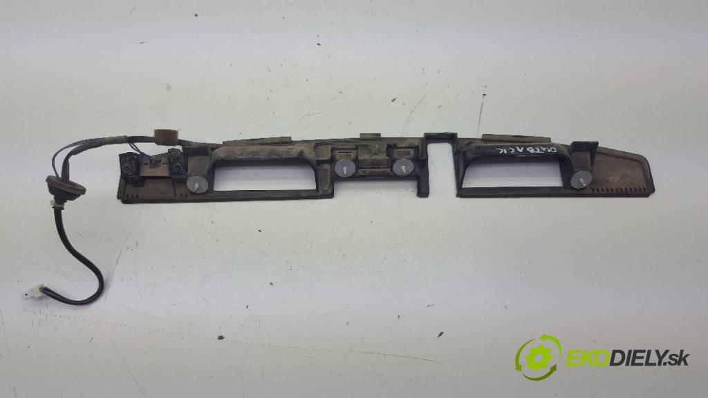 SUBARU OUTBACK V 2016 175 kW V 2498 lišta dveří zadní část  (Lišty)