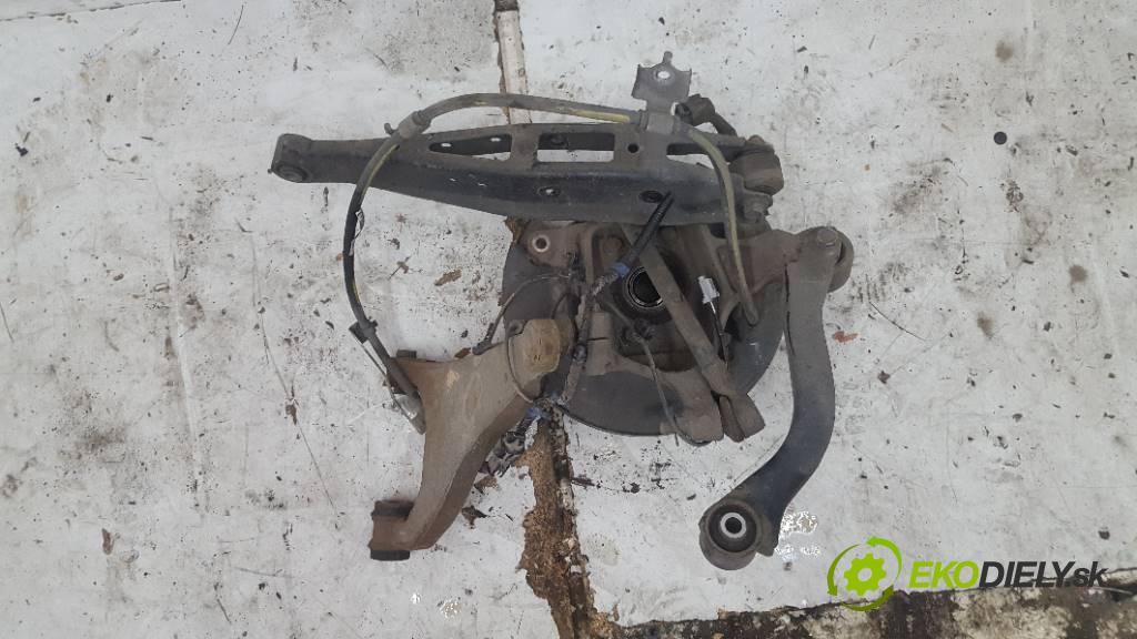 SUBARU OUTBACK V 2016 175 kW V 2498 náboj zad pravá