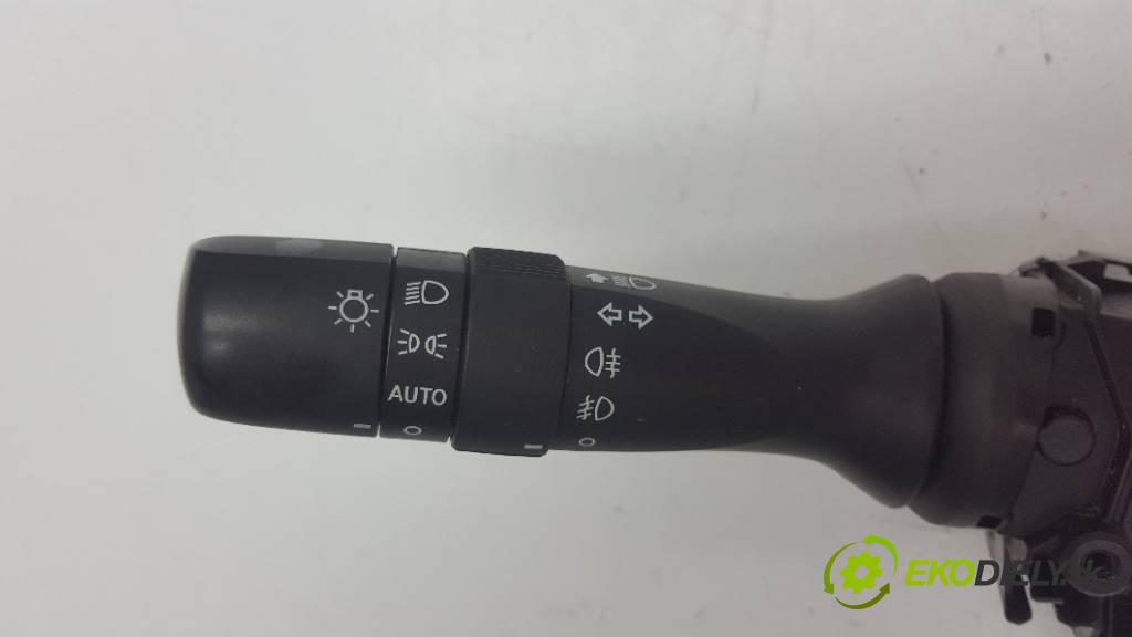 SUBARU OUTBACK V 2016 175 kW V 2498 Prepínač kombinovaný  (Prepínače, spínače, tlačidlá a ovládače kúrenia)