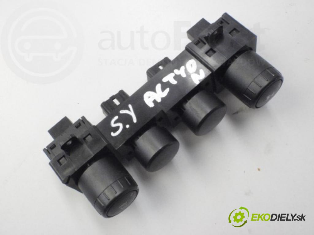 SSANGYONG ACTYON    BRAK  SsangYong ACTYON Panel přepínač světel pohonu