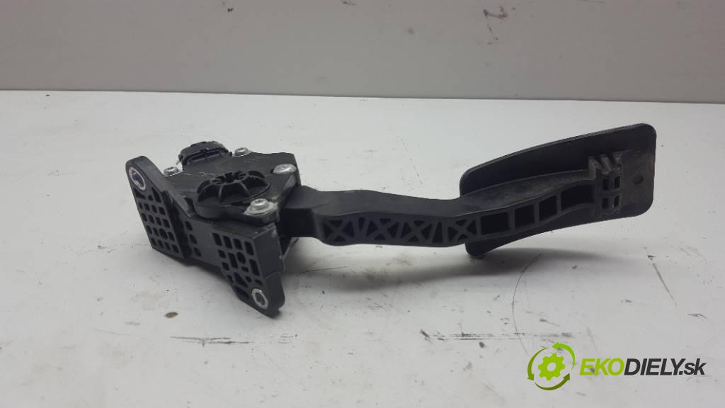 SUBARU OUTBACK V 2016 175 kW V 2498 Potenciometer plynového pedálu 36010AL070 198800-1120 (Pedále)