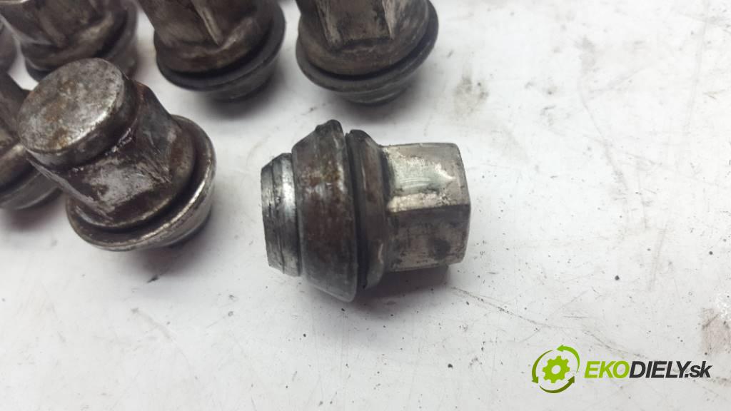 FORD MONDEO MK3 2004 125 kW MK3 1798,00 šrouby: matice KOLA: 20SZTUK 1,5MM