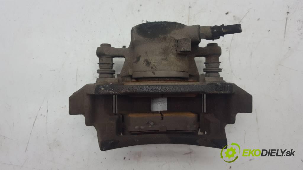 MERCEDES-BENZ B170   2008 116 kW      1699 Brzdič strmeň predný ľavy  (Ostatné)