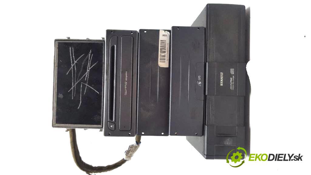 RENAULT ESPACE IV   2004 150 kW      2188 RADIO 8200154477  8200339751A  8200205833C  8200207100   (Audio zariadenia)