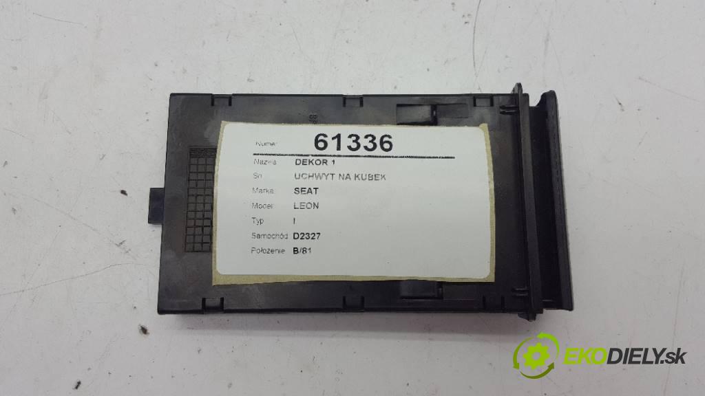 SEAT LEON I 2000 74 KW I 1595 kryt 1 UCHWYT NA KUBEK