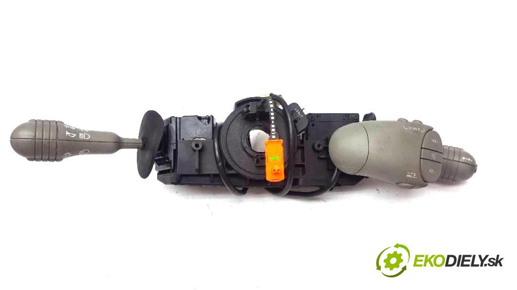 RENAULT TWINGO   2001 59 kW     1149 Prepínač kombinovaný 700424050 (Prepínače, spínače, tlačidlá a ovládače kúrenia)