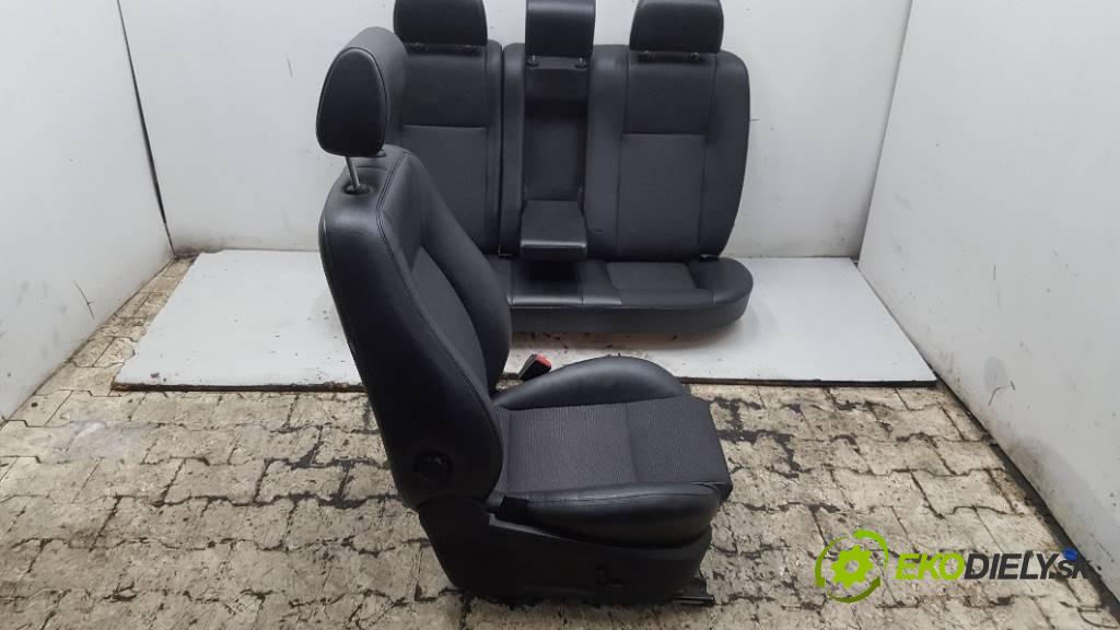 FORD MONDEO MK3 LIFT 2006 125 KM LIFT 1798 Sedadlá, sedačky + Sedadlo