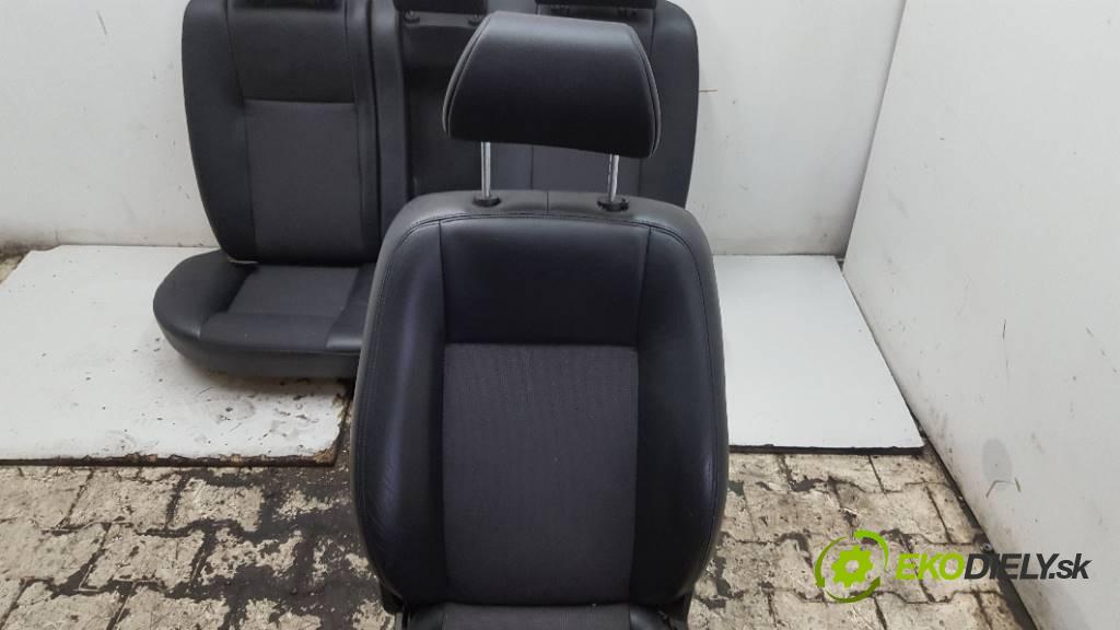 FORD MONDEO MK3 LIFT 2006 125 KM LIFT 1798 Sedadlá, sedačky + Sedadlo