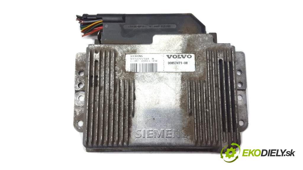 VOLVO V 40  1997 103KW      1948 riadiaca jednotka Motor  (Riadiace jednotky)