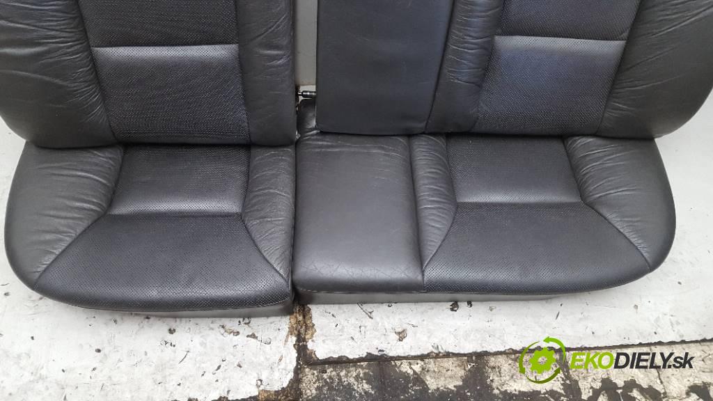 SAAB 95   1999 125KW       2290 Sedadlá, sedačky + Sedadlo KOMPLET