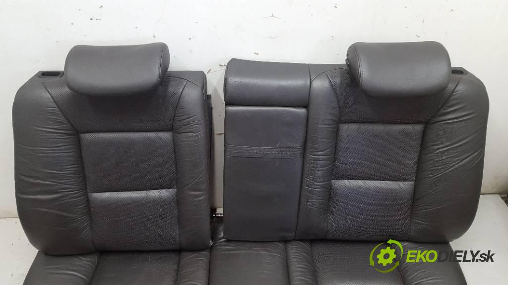 SAAB 95   1999 125KW       2290 Sedadlá, sedačky + Sedadlo KOMPLET