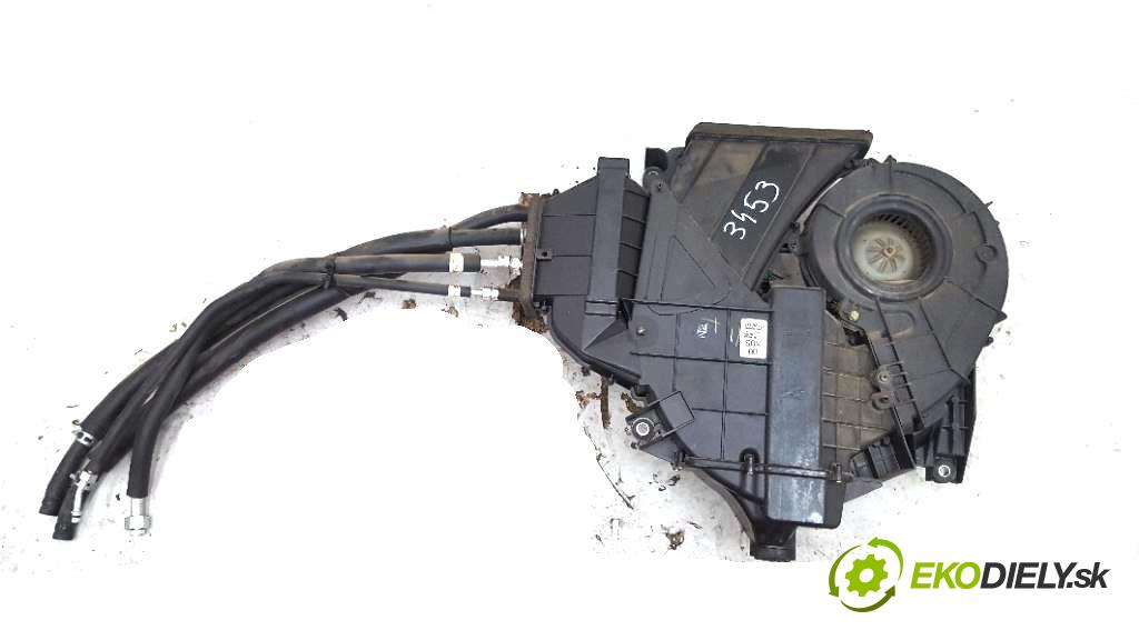 HONDA ODYSSEY   2002 176KW         3471 Výhrevné teleso, radiátor kúrenia TYŁ (Radiátory kúrenia)