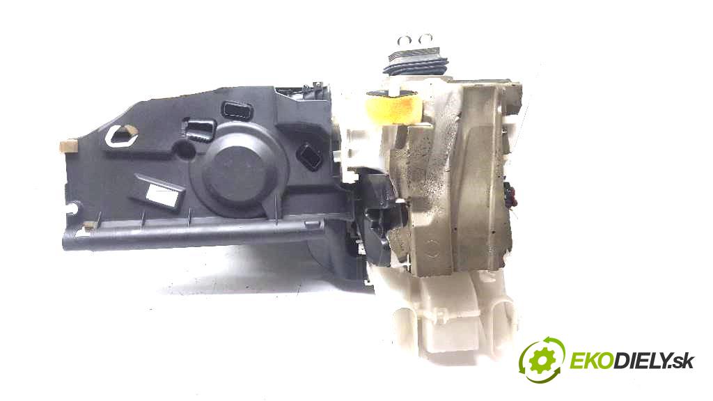 SAAB 9-3 II  2007 110KW        1910 Výhrevné teleso, radiátor kúrenia  (Radiátory kúrenia)