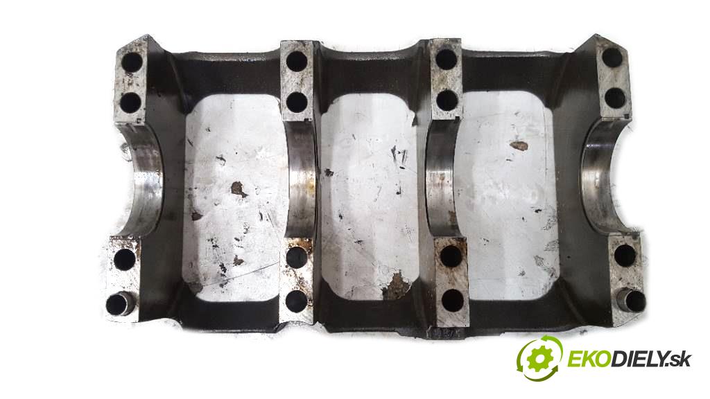 AUDI A6  2008 132kW      2698 Kardaň, hriadeľ KLIKA: OBUDOWA (Ostatné)