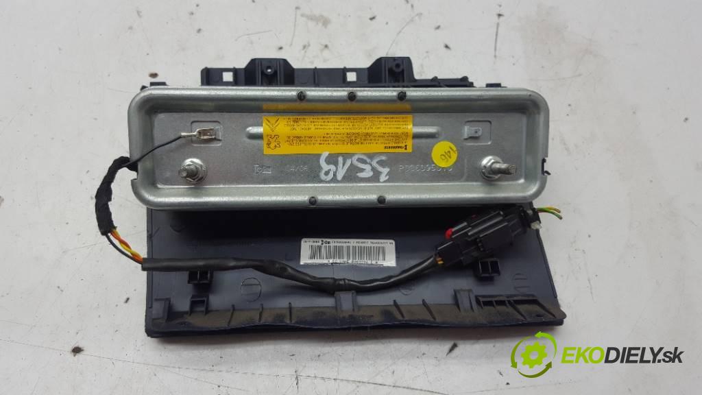 PEUGEOT 1007  2006 54kW           1360 AirBag spolujazdca airbag