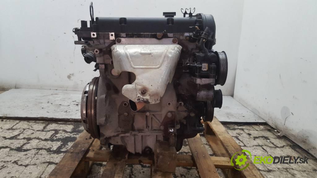 FORD FOCUS   2001 74 kW        1596 motor FYDD (Motory (kompletní))