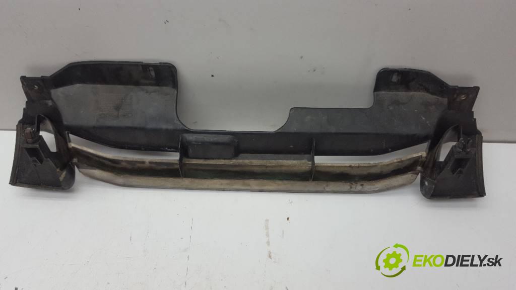 HONDA ACCORD   1995 85kW          1997 mřížka maska  (Mřížky (masky) chladičů)