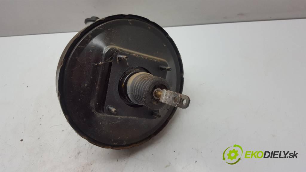 TOYOTA COROLLA   2002 66kW              1995 Posilovač Pumpa brzdová  (Posilňovače bŕzd)