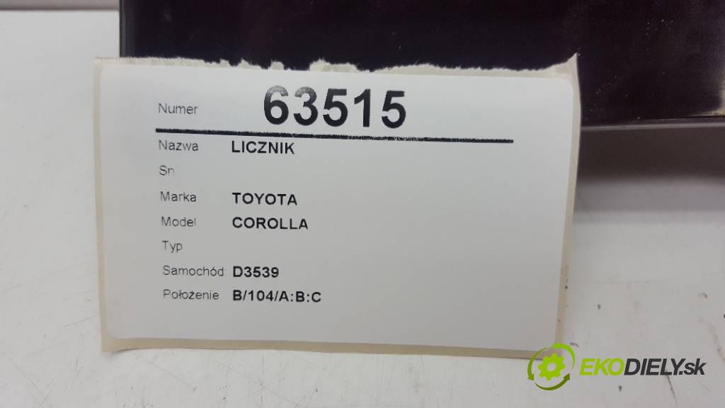 TOYOTA COROLLA   2002 66kW             1995 Prístrojovka  (Prístrojové dosky, displeje)