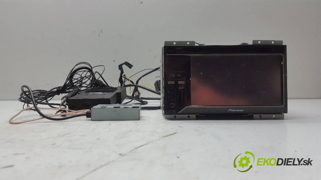 MERCEDES W168 A170 LIFT 2004 70kW A170 LIFT 1689 RADIO MULTIMEDIA (Audio zariadenia)