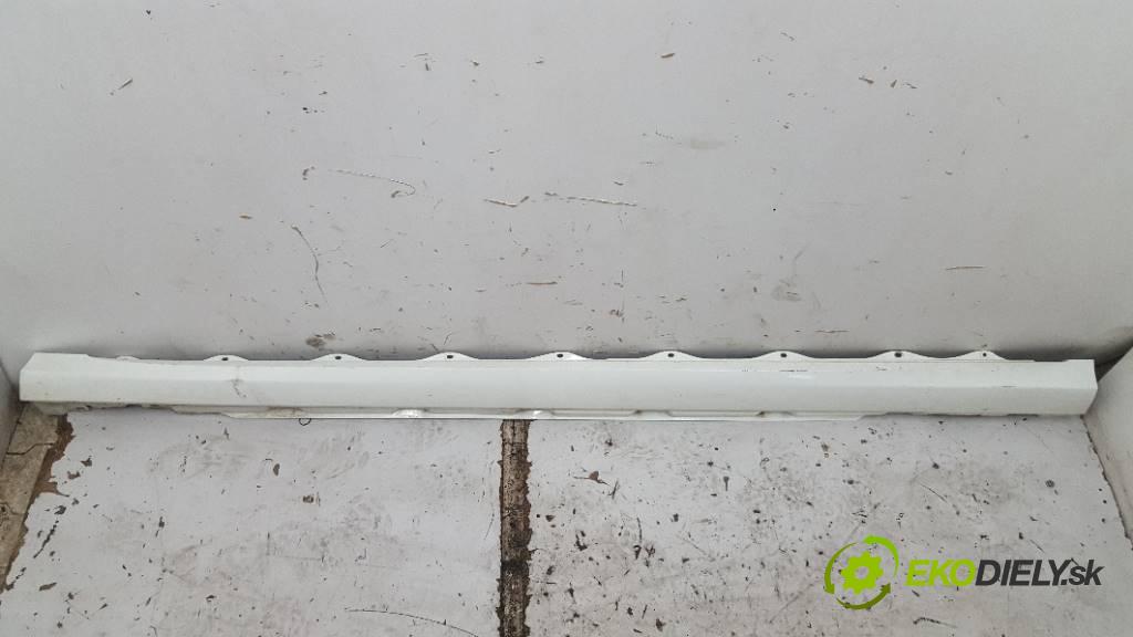 MERCEDES-BENZ R350 4 MATIC 2007 200kW 4 MATIC 3498 práh levý  (Ostatní)