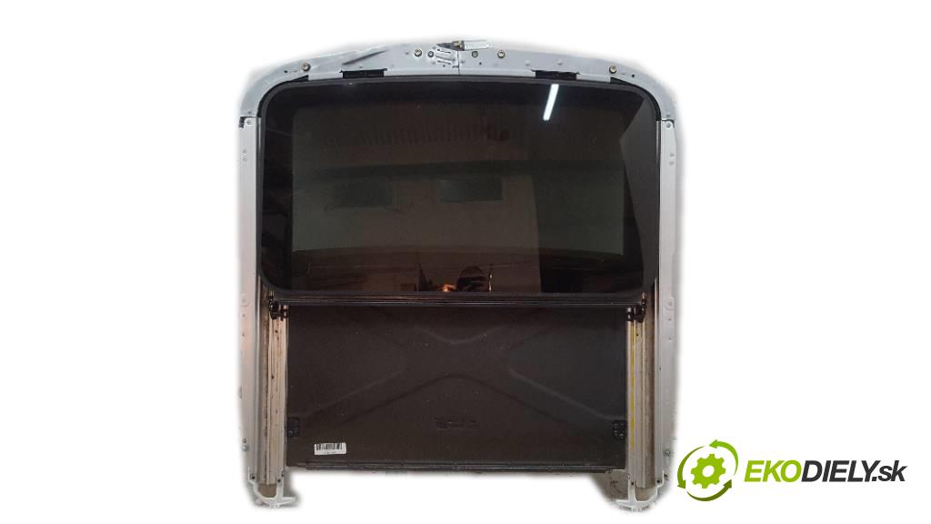 MERCEDES-BENZ R350 4 MATIC 2007 200kW 4 MATIC 3498 střešní okno  (Okna karoserie)