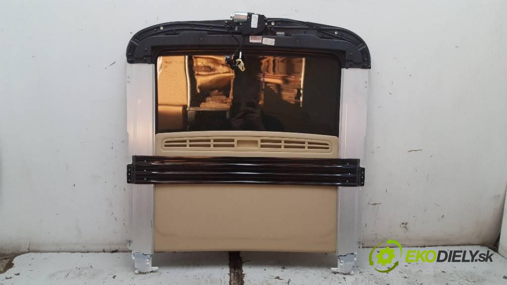 MERCEDES-BENZ R350 4 MATIC 2007 200kW 4 MATIC 3498 střešní okno  (Okna karoserie)