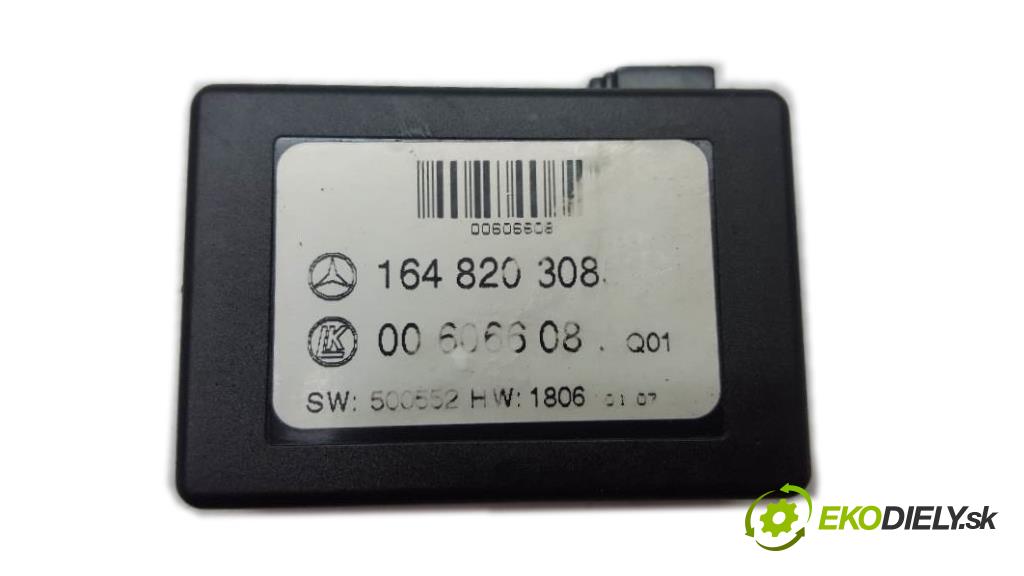 MERCEDES-BENZ R350 4 MATIC 2007 200kW 4 MATIC 3498 Snímač 1 164 820 3085