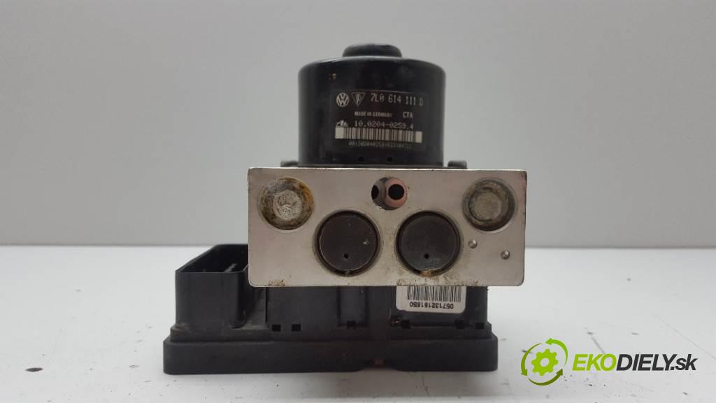 VOLKSWAGEN TOUAREG  2003 162kW      3189 Pumpa ABS 7L0 907 379C (Pumpy ABS)