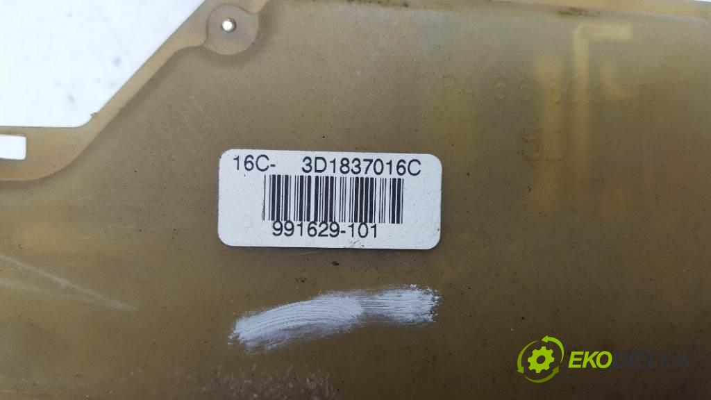 VOLKSWAGEN TOUAREG  2003 162kW      3189 zámok přední část pravý 3D1837016C 9PIN