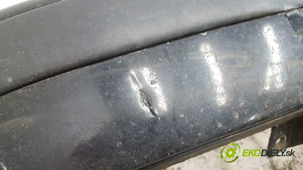 VOLKSWAGEN GOLF  2000 74kW         1896 nárazník přední část