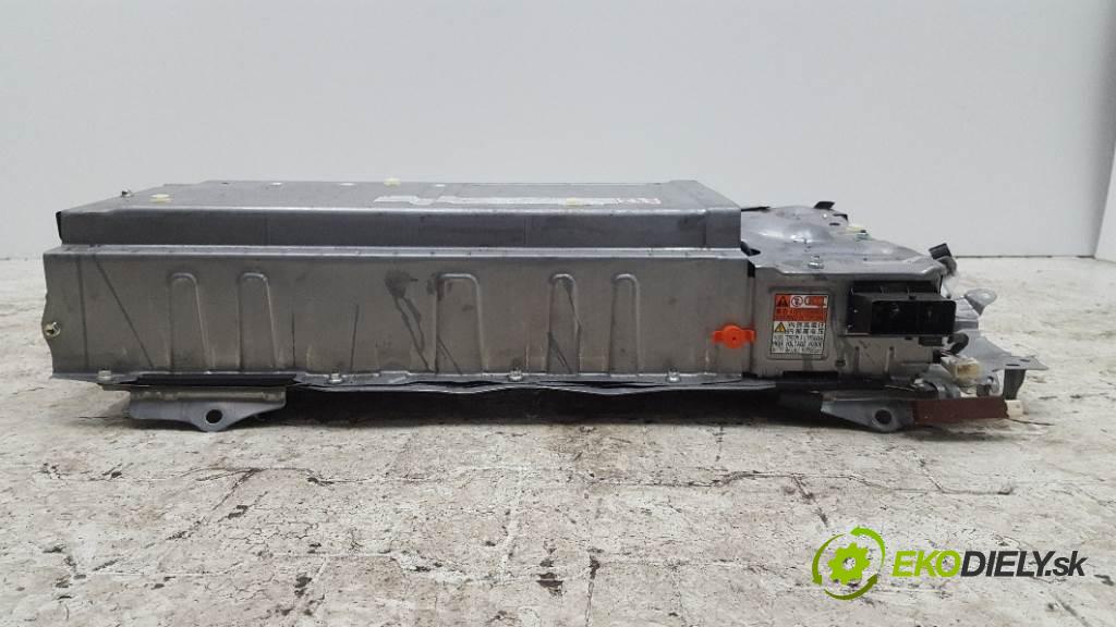 LEXUS CT 200H   2014 73kW          1798 Modul 1 BATERIA