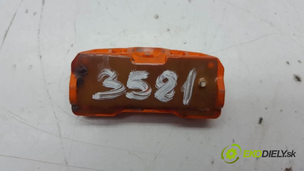 VOLKSWAGEN TOUAREG  2003 162kW    3189 snímač tlaku 7L0 907 275B (Snímače tlaku)