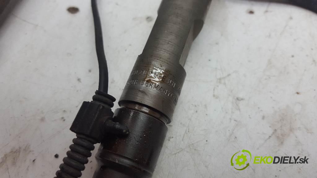 SEAT IBIZA    III  Vstrekovacie ventily 028130203E (Vstrekovacie ventily)