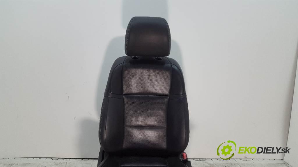 LEXUS GS 450H IV 2012 215kW IV 3456 Sedadlo pravy ELEKTRYCZNY  (Sedačky, sedadlá)