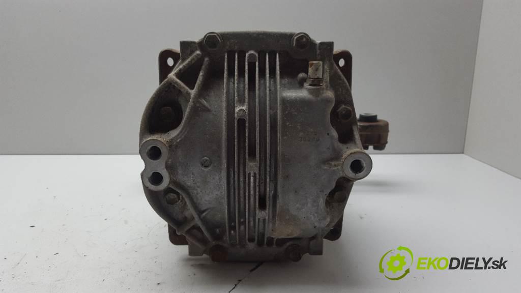 LEXUS GS 450H IV 2012 215kW IV 3456 Most zad ,diferenciál 2E1  (Zadné)