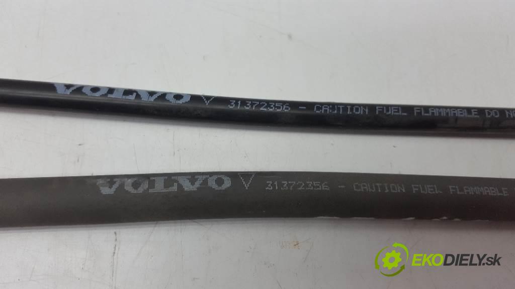 VOLVO V 60 LIFT 2015 223KW LIFT 2953 hadice 1 31372356/31372356