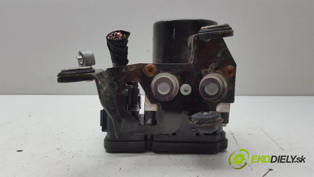 VOLVO V 60 LIFT 2015 223KW LIFT 2953 Pumpa ABS 31400101 (Pumpy ABS)