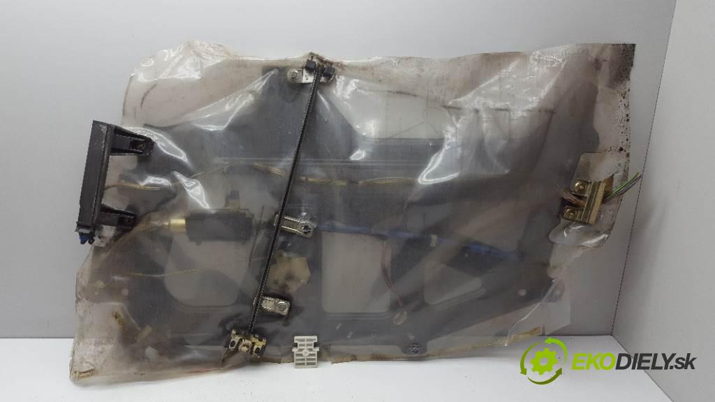 LANCIA DELTA    II  mechanismus okna přední část levý