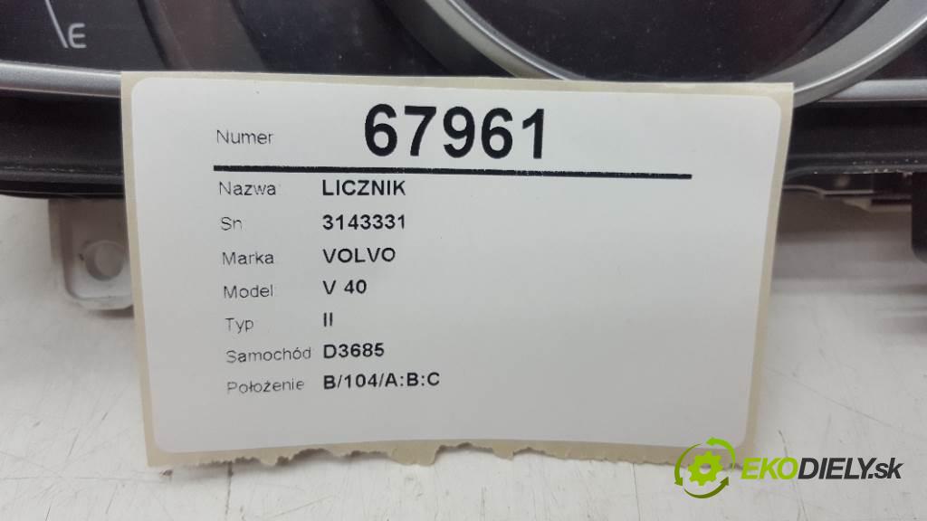 VOLVO V 40 II 2014 140kW II 1969 Prístrojovka 3143331 (Prístrojové dosky, displeje)