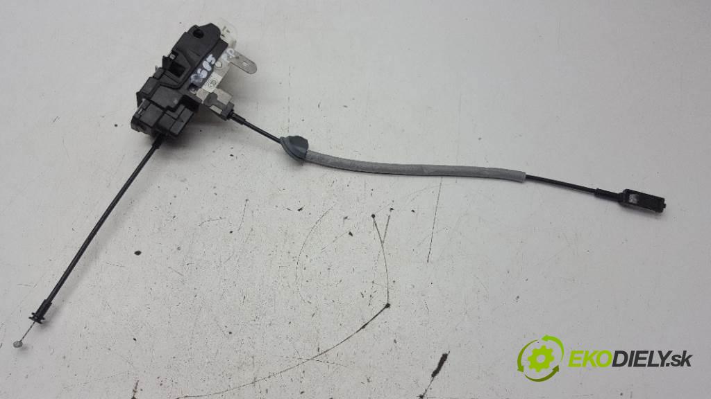 VOLVO V 40 II 2014 140kW II 1969 zámok přední část pravý 31391823 6PIN