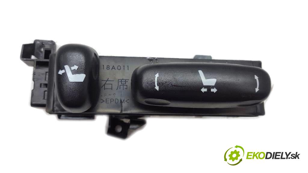 LEXUS RX 400H  2007 155kW   3311 Prepínač sedačky 18A188