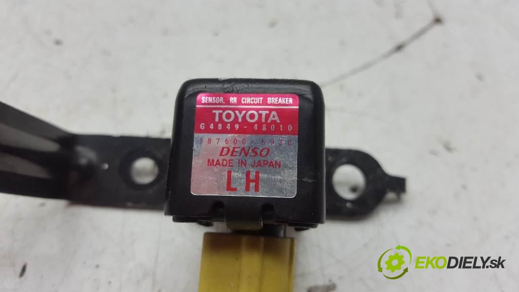 LEXUS RX 400H  2007 155kW   3311 snímač nárazu 1 G4849-48010
