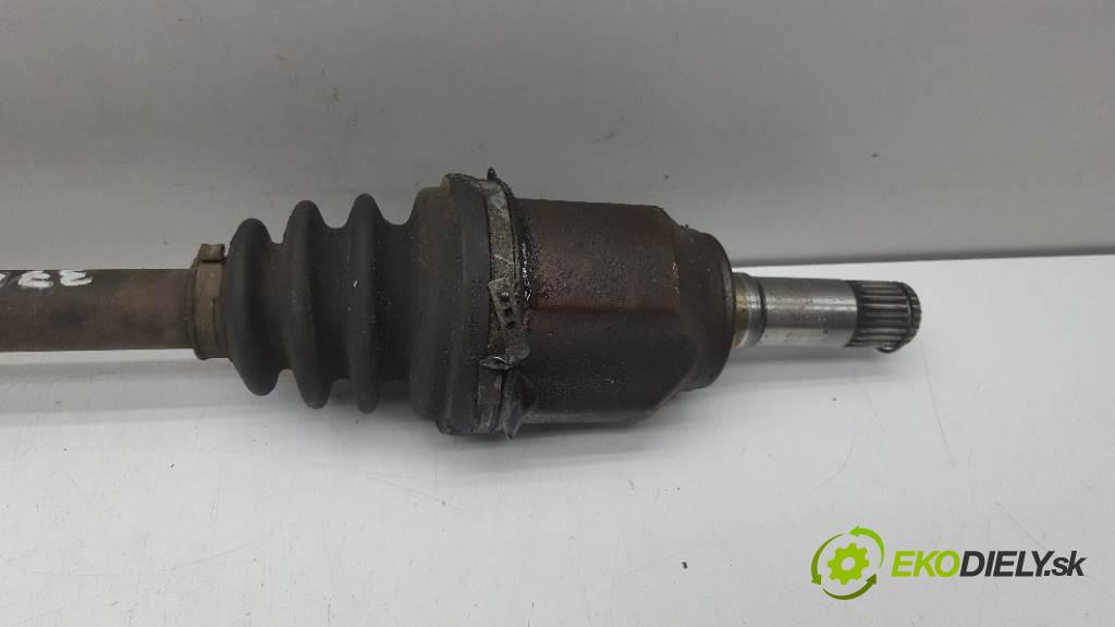 LANCIA MUSA  2006 66kW   1248 Poloos ľavá strana  (Poloosy)